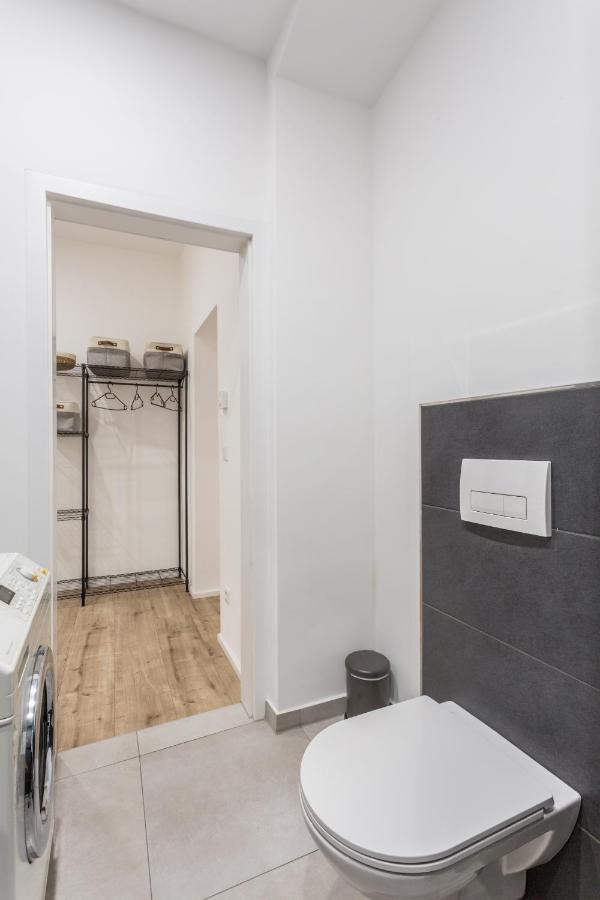 Luxury / Special For Families/ Town Hall Apartament *